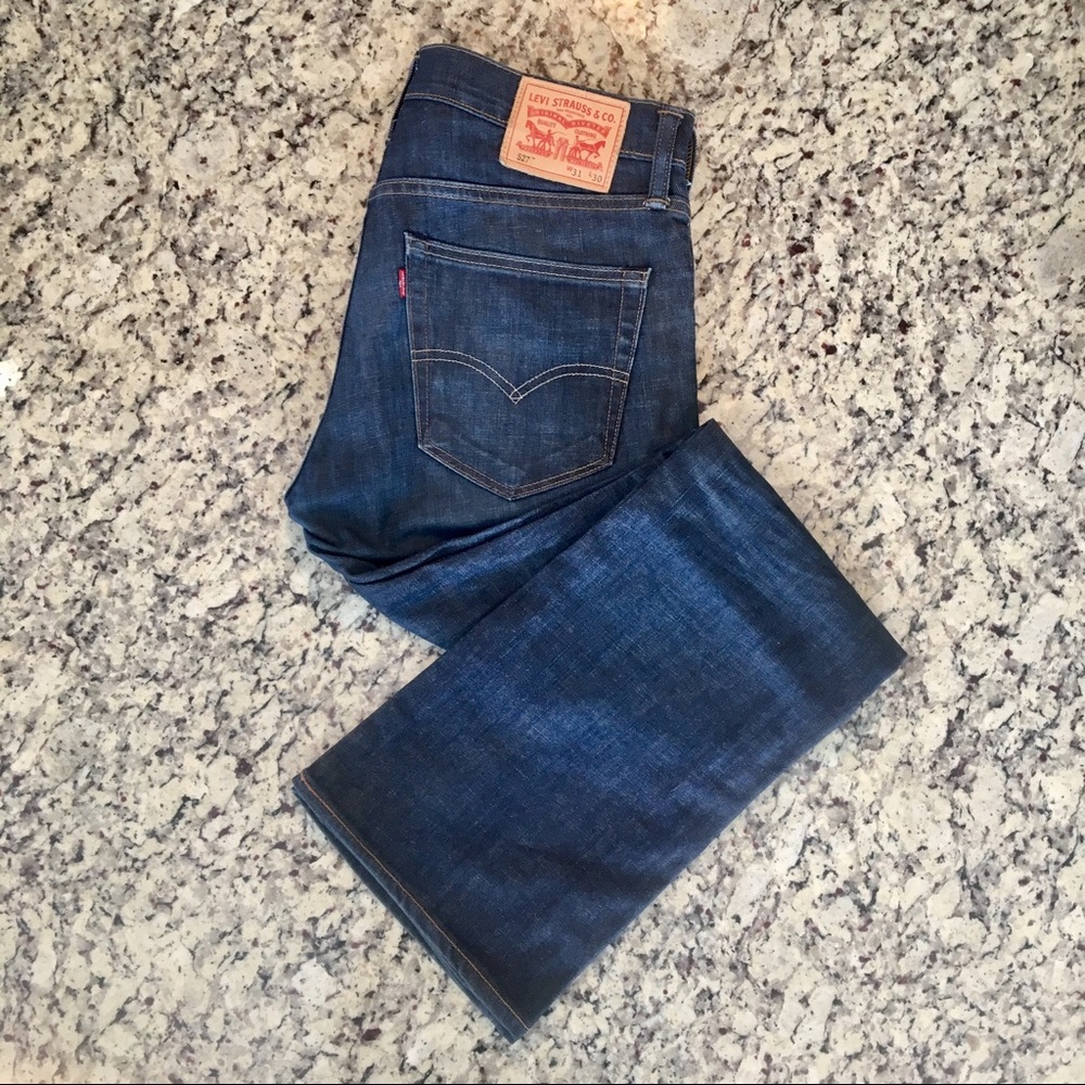 527 Levi’s Slim Bootcut Jeans